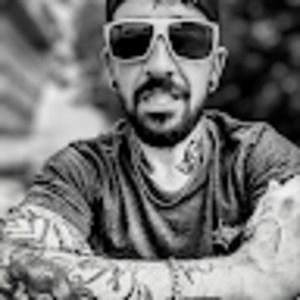 Meet your Posher, Preston